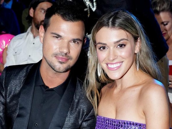 Taylor Lautner Resmi Menikah dengan Taylor Dome