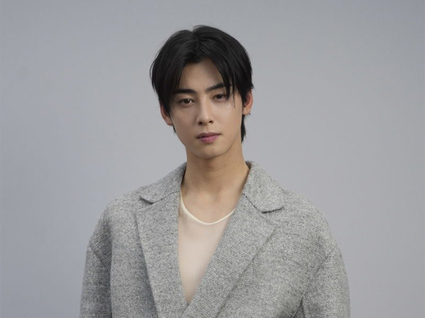 Umumkan Tanggal Debut Solo, Cha Eun Woo ASTRO Sudah Syuting MV Bareng India Eisley