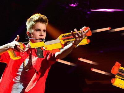 Gara-Gara Senjata Mainan, Justin Bieber Diperiksa Polisi