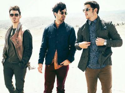 Jonas Brothers Digosipkan Bubar, Ini Kata Joe Jonas!