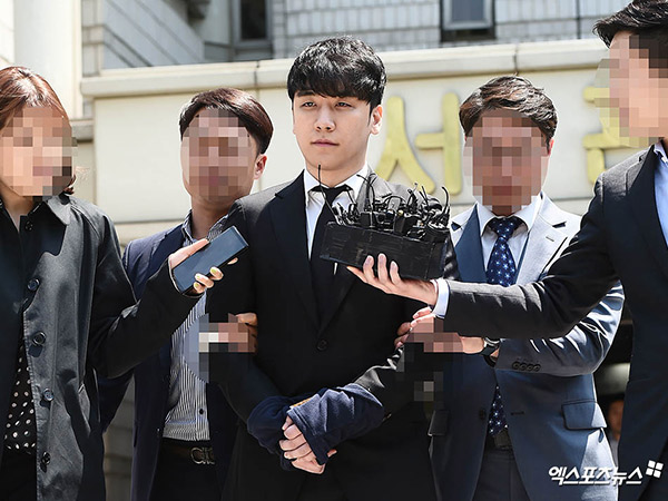 Foto-foto Seungri Digiring ke Sel Penjara Pengadilan dengan Tangan Diborgol