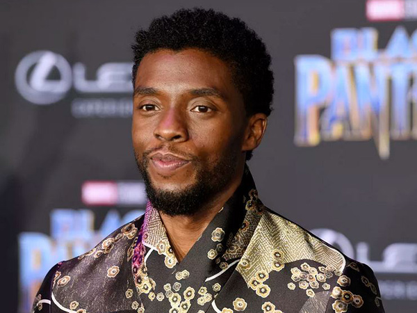 Chadwick Boseman Dimakamkan di Kampung Halamannya