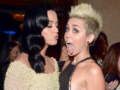 Katy Perry akan Kolaborasi dengan Miley Cyrus?