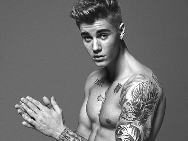 Alami Patah Kaki, Justin Bieber akan Tunda Rekaman Album Barunya?