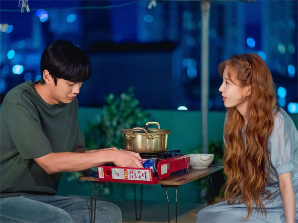Seohyun dan Na In Woo Saling Puji Akting di 'Jinxed at First'