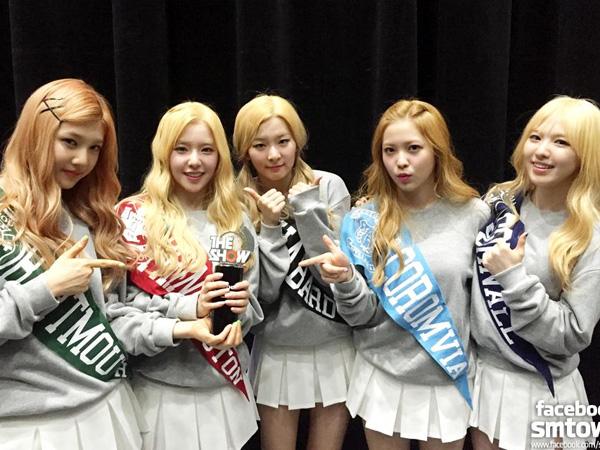 Raih Trofi Kemenangan Pertama di Program Musik, Red Velvet Ungkap Perasaannya