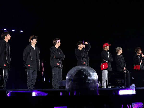 Terungkap Pendapatan Fantastis BTS dari Tur Dunia 'Love Yourself: Speak Yourself'