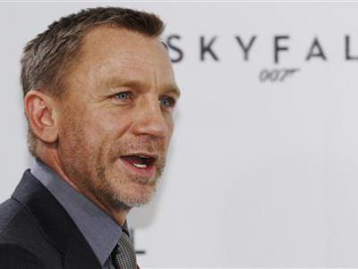 Daniel Craig Beri Penghormatan Pada Karakter Antagonis