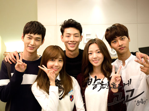 Kembali Hadirkan Cerita Cinta Remaja SMA, Yuk Kenali 5 Karakter Utama di Drama 'Cheer Up'