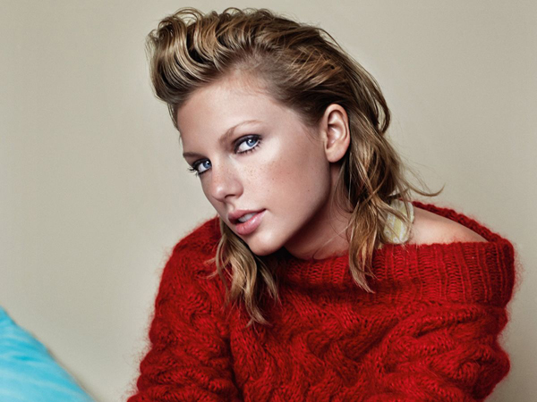 Cetak Rekor Baru, Taylor Swift Terima 'Woman of the Year' dari Billboard!