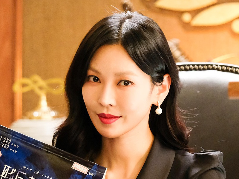 Aktingnya Dipuji, Kim So Yeon Sesalkan Ini dari The Penthouse Musim Pertama