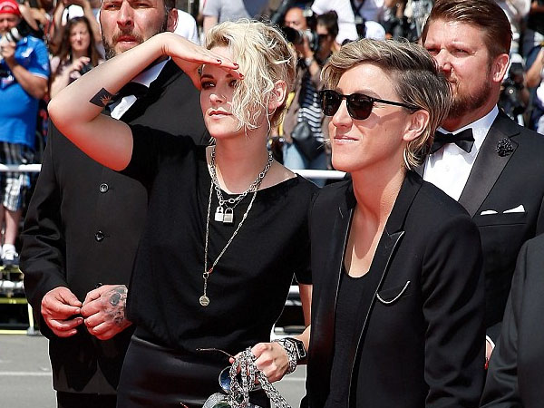 Putus dari SoKo, Kristen Stewart Balikan Lagi dengan Alicia Cargile?