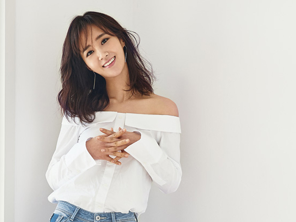 SM Entertainment Angkat Bicara Terkait Cedera Kaki Yuri Jelang Comeback SNSD