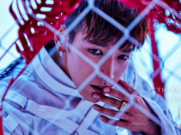 Rilis Album Solo Pertama, Jun.K 2PM Gak Bisa Move On di MV 'Think About You'