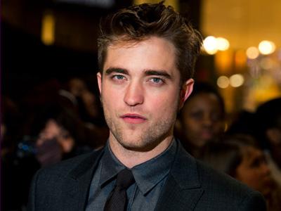 Robert Pattinson Ingin Perankan James Bond 20 Tahun Lagi