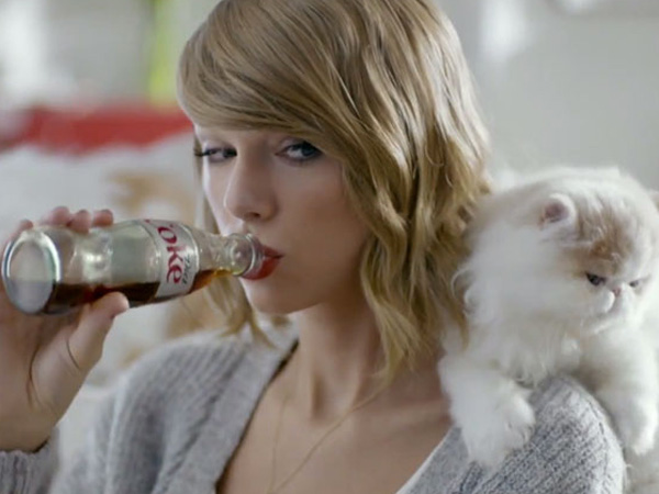 Wow, Ratusan Ekor Kucing Temani Taylor Swift di Video Bocoran Lagu Barunya!