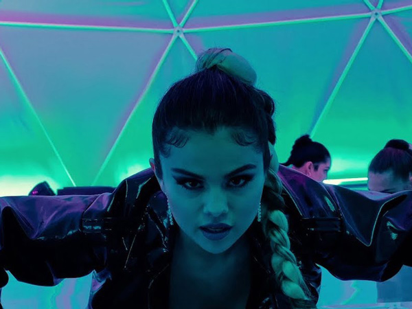 Selena Gomez Tunjukkan Siap Move On di Video Musik Terbaru 'Look At Her Now'