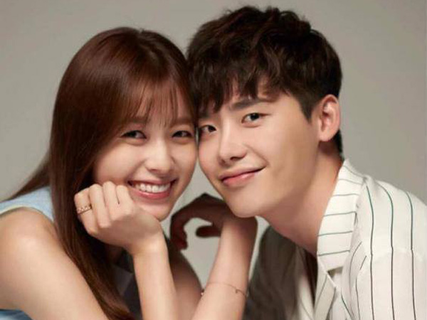 Dramatisnya Pertemuan Cinta Dua Dimensi Lee Jong Suk dan Han Hyo Joo di Teaser Drama 'W'