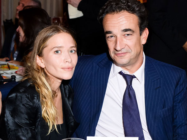 Beda 17 Tahun, Mary-Kate Olsen Diam-diam Dinikahi Seorang Pengusaha Bank