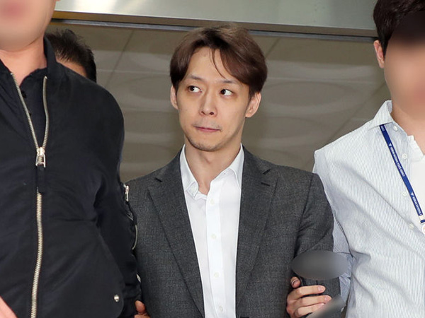 Wajah Pucat Pasi, Park Yoochun Dipindahkan Jadi Tahanan Kejaksaan