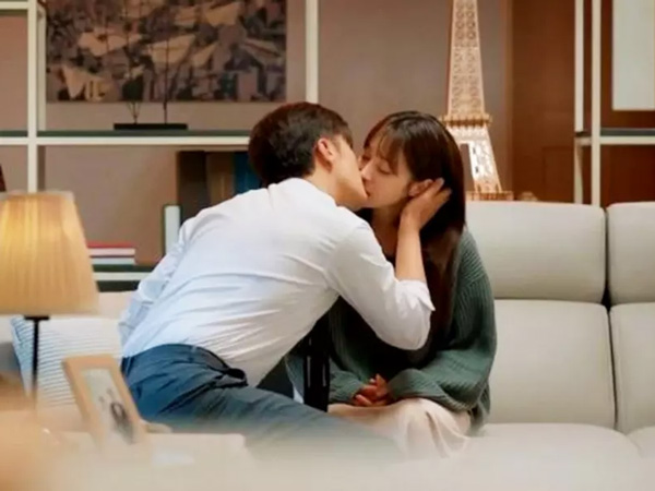 Sung Hoon dan Jung Yoo Min Jatuh Cinta Beneran di Drama 'Perfect Marriage Revenge'?