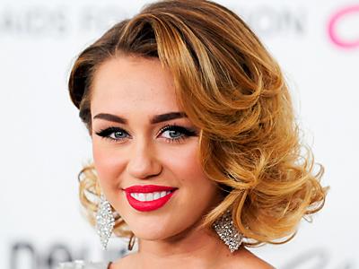 Mengejutkan! Miley Cyrus Terlihat Kurus di Miami