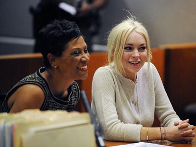Lindsay Lohan Rayakan Ultah di Panti Rehab