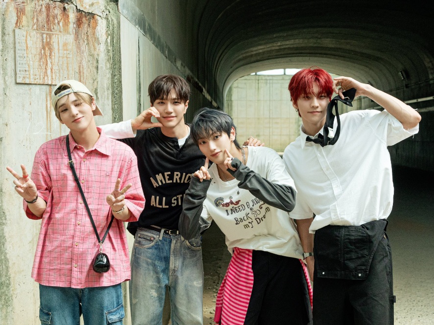 VANNER Perdana Masuk Chart Billboard Sejak Debut dengan 'BURN'