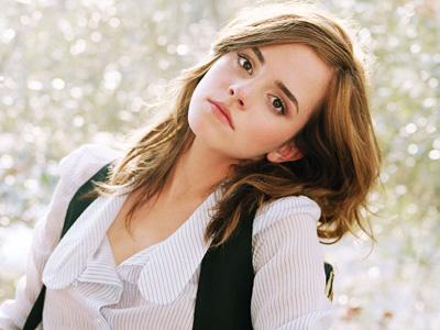 Emma Watson Siap Hilangkan Image Hermione Lewat Film Bling Ring