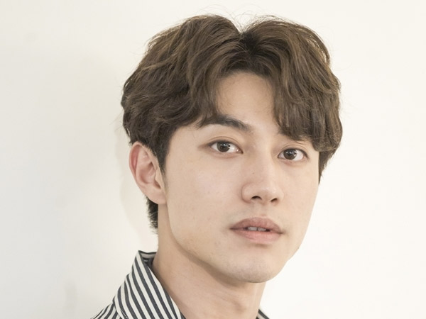 Kwak Dong Yeon Resmi Keluar dari FNC Entertainment