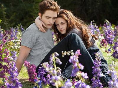 Wah, Robert Pattinson dan Kristen Stewart Bersatu Kembali?