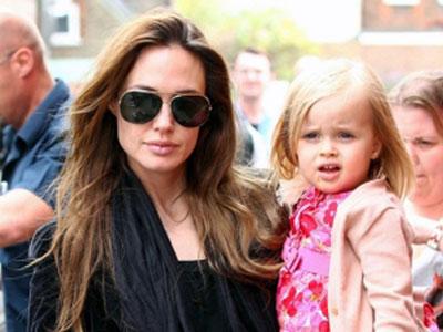 Duet Ibu & Anak Angelina Jolie & Vivienne Dalam 'Maleficient'