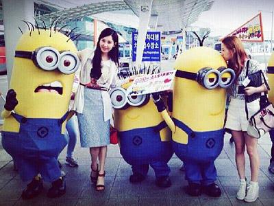 Wah, Taeyeon dan Seohyun SNSD ke Taiwan dengan Diantar Para Minion!