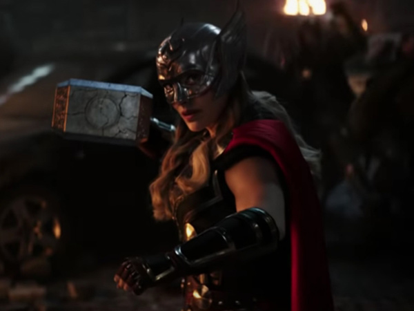 Trailer Perdana Film 'Thor: Love and Thunder' Kenalkan Natalie Portman sebagai Thor