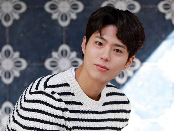 Park Bo Gum Resmi Bergabung dengan THE BLACK LABEL