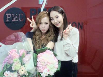 Park Min Young Bangga Akan Persahabatannya Dengan Jessica SNSD Selama 10 Tahun