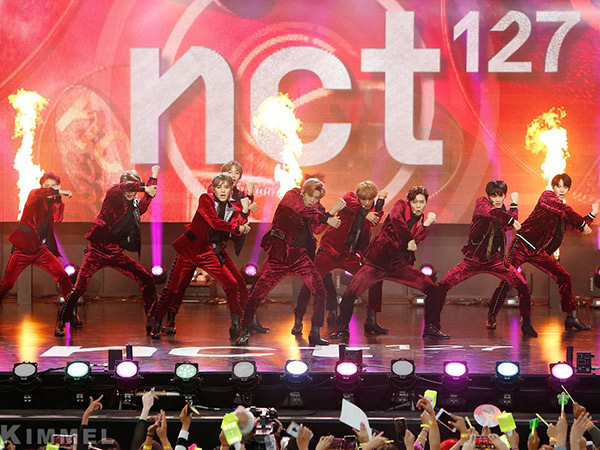 Kerennya Penampilan Perdana NCT 127 Bawakan Lagu Comeback 'Regular' di 'Jimmy Kimmel Live'