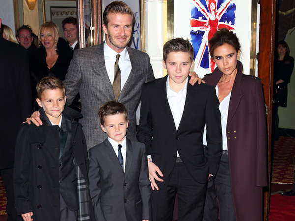 Wow, Keluarga David & Victoria Beckham Terpilih Jadi Keluarga Termodis Di Dunia!