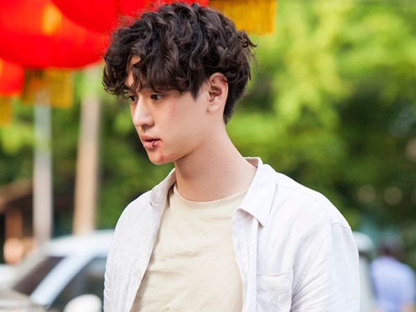 Transformasi Mengejutkan Go Kyung Pyo di Drama Baru 'Strongest Deliveryman'