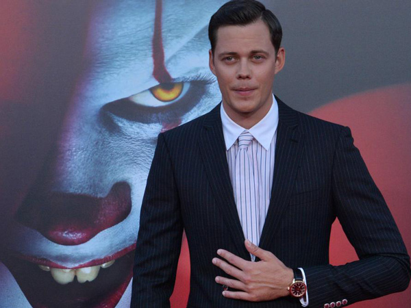 'Si Badut Seram Pennywise' Bill Skarsgard dan Kekasih Diam-Diam Sudah Punya Anak