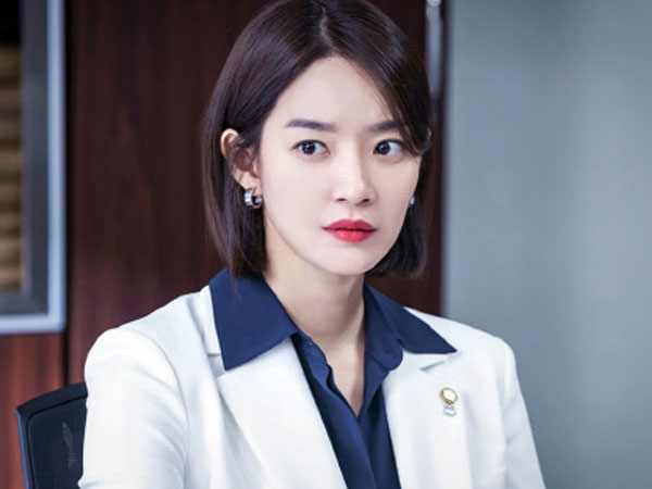 Shin Min Ah Kembali Lebih Tangguh di 'Chief of Staff' Musim Kedua