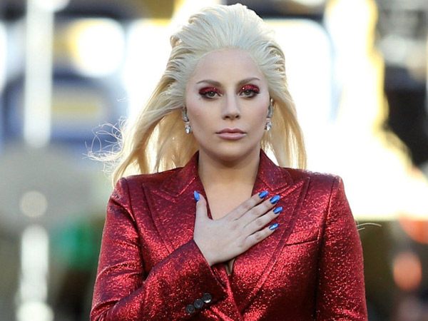 Rilis Album Baru, Lady Gaga Jadikan Taylor Kinney Inspirasi?