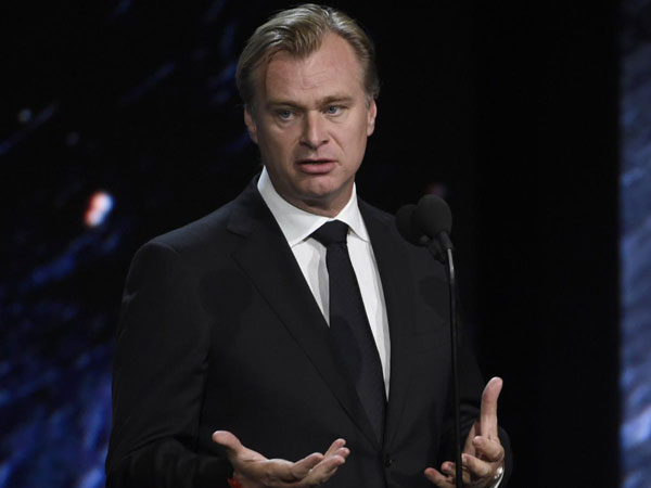 Christopher Nolan Sampaikan Kekecewaan Terhadap Warner Bros