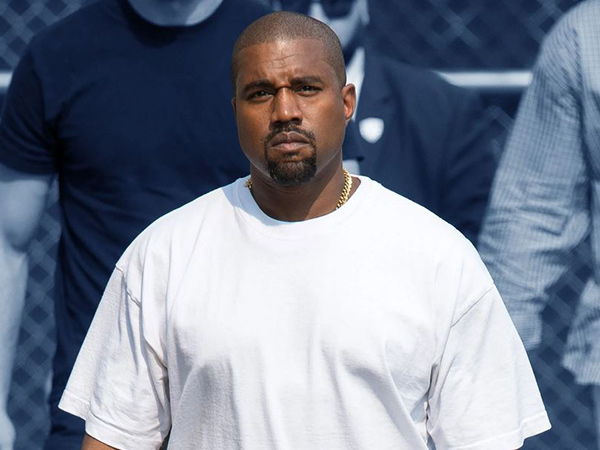 Kanye West Dilarang Tampil di Grammy