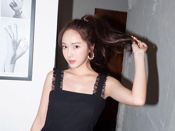 Jessica Jung Siap Rilis Novel Tentang Kehidupan Trainee Idola K-Pop, Akan Dibuat Film!