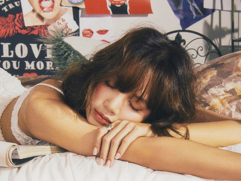 Tampil Perdana di Global Citizen Festival, Lisa Siap Rilis Single 'Moonlit Floor' pada 4 Oktober