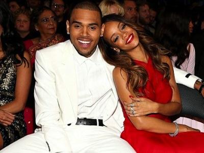 Jadi Mantan yang Baik, Rihanna Kunjungi Chris Brown di Pusat Rehabilitasi?