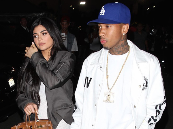 Kylie Jenner Rela Bayar Cincin Tunangan dan Biayai Pernikahannya Bersama Tyga?