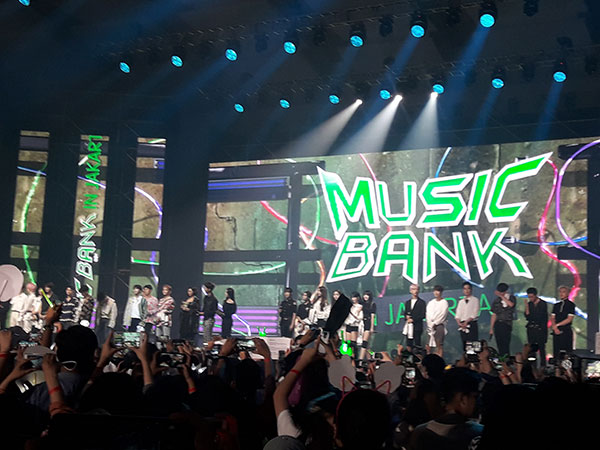 'Music Bank 2017' Sukses Kembali Puaskan Penggemar K-Pop di Jakarta!