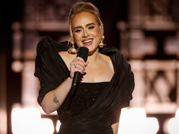 Adele 'Easy On Me' Puncaki Billboard Selama 10 Minggu